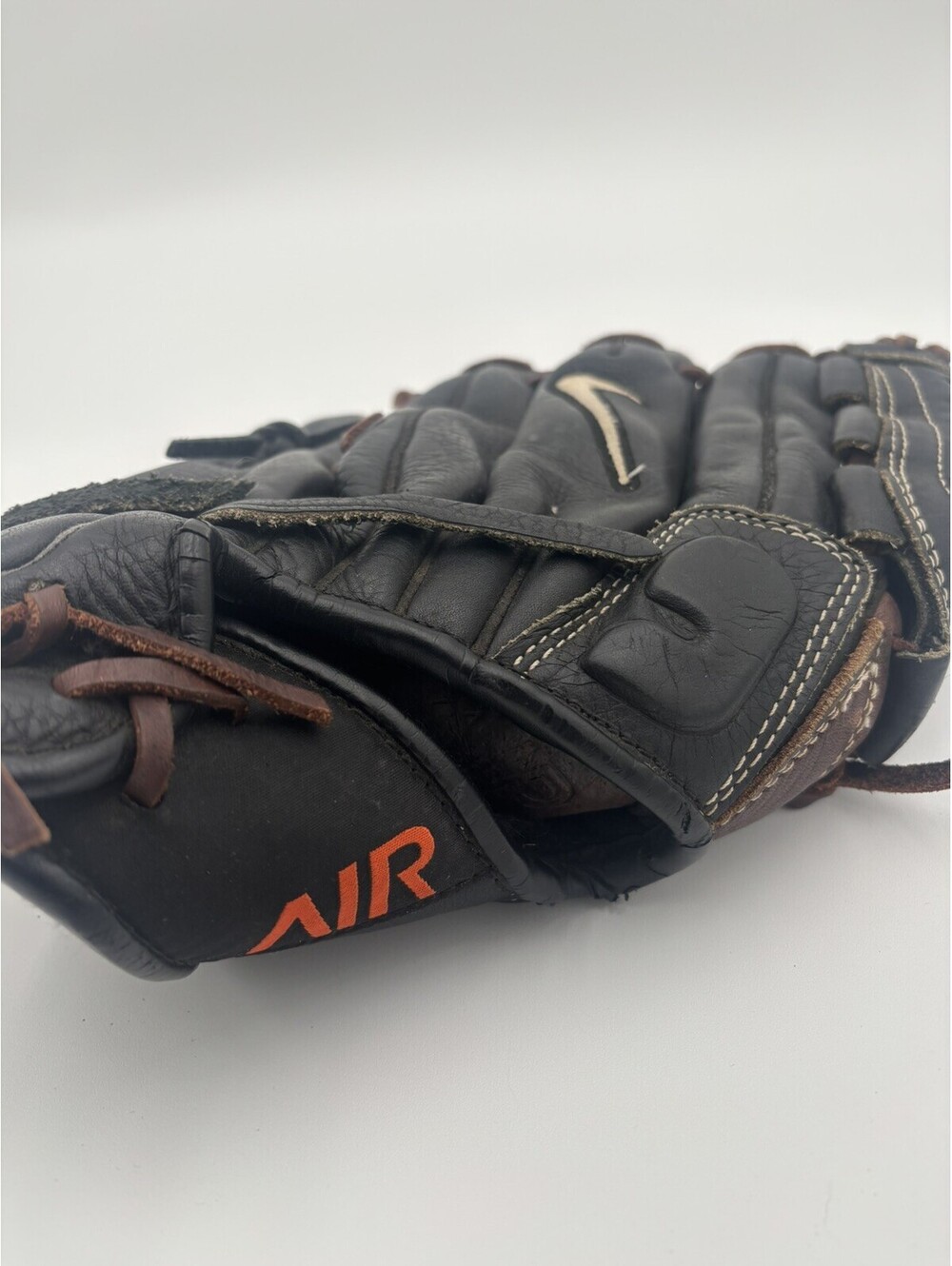 NIKE Air Fast Pitch Glove 12.0” Glove  Right Hand Throw RHT